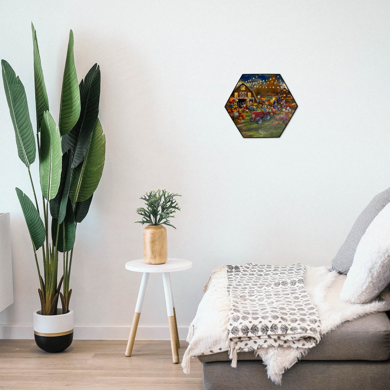 Disney (Mickey and Minnie Pumpkin Festival) KNEXAGON® Wood Print WPHEX3824