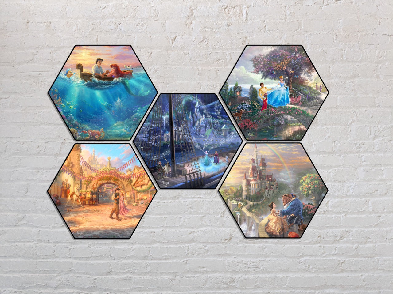 Disney (Frozen – Love and Magic) KNEXAGON™ Wood Print WPHEX4014