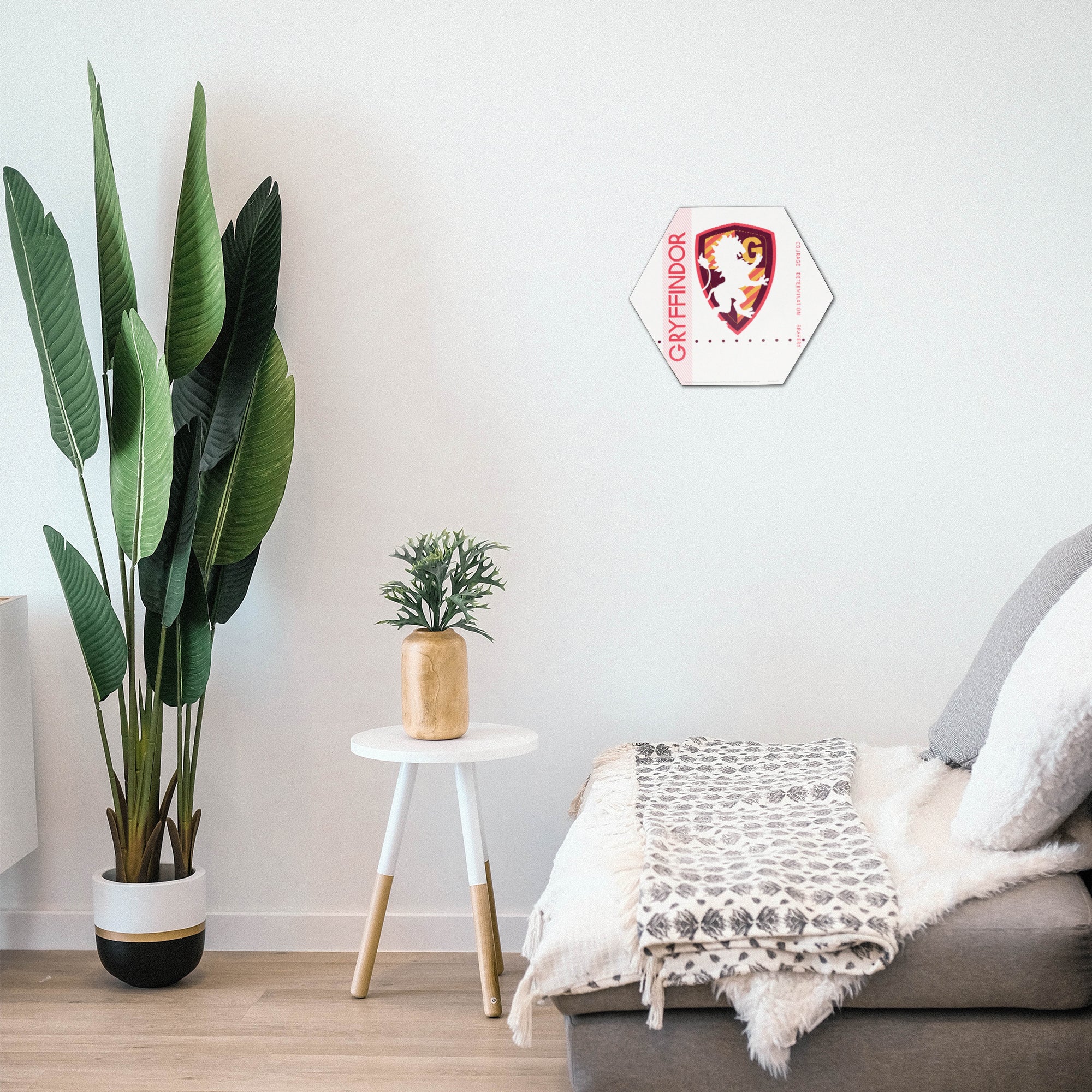 Harry Potter (Gryffindor Shield) KNEXAGON® Wood Print WPHEX4159HPSH