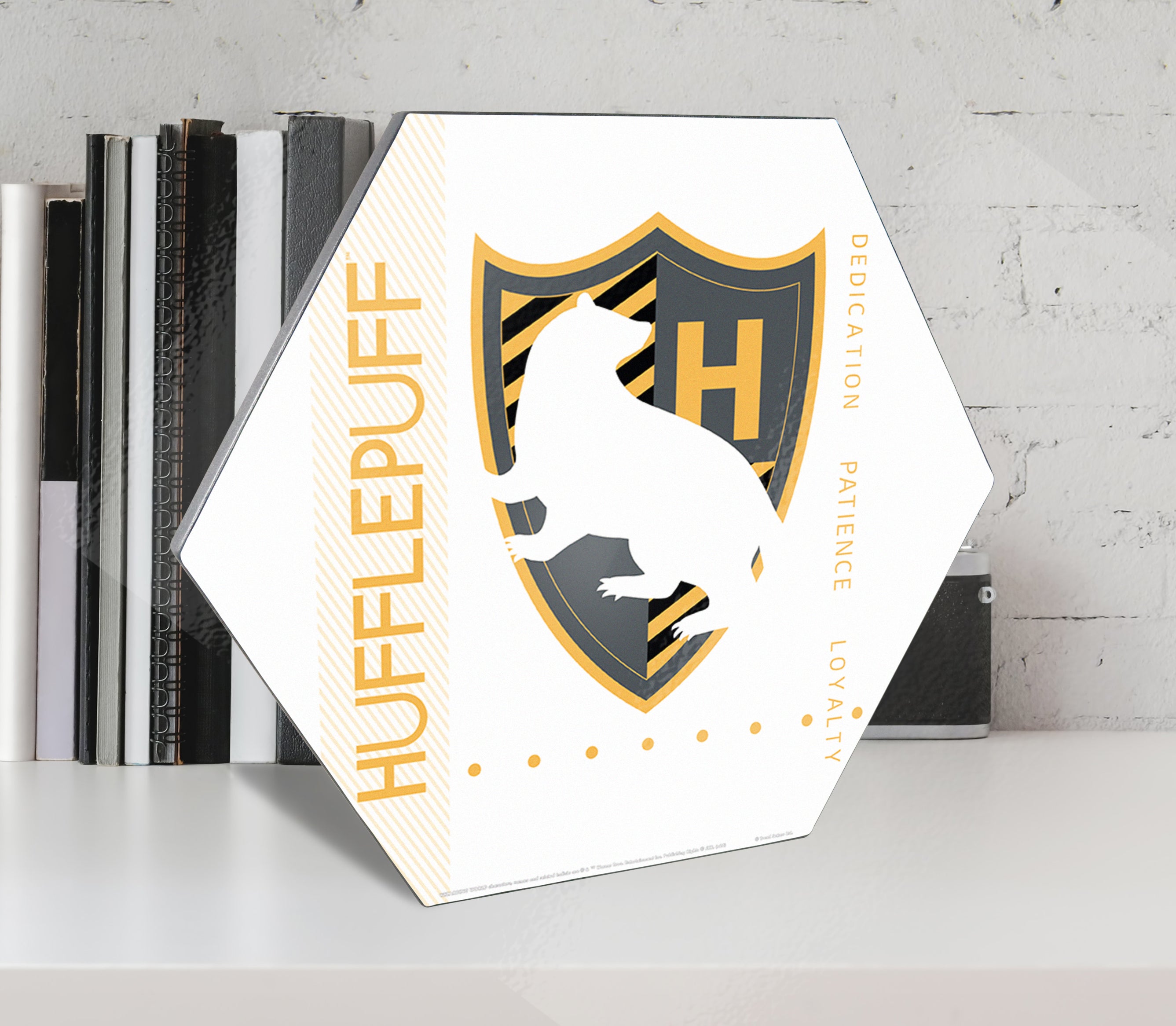 Harry Potter (Hufflepuff Shield) KNEXAGON® Wood Print WPHEX4905HPSH