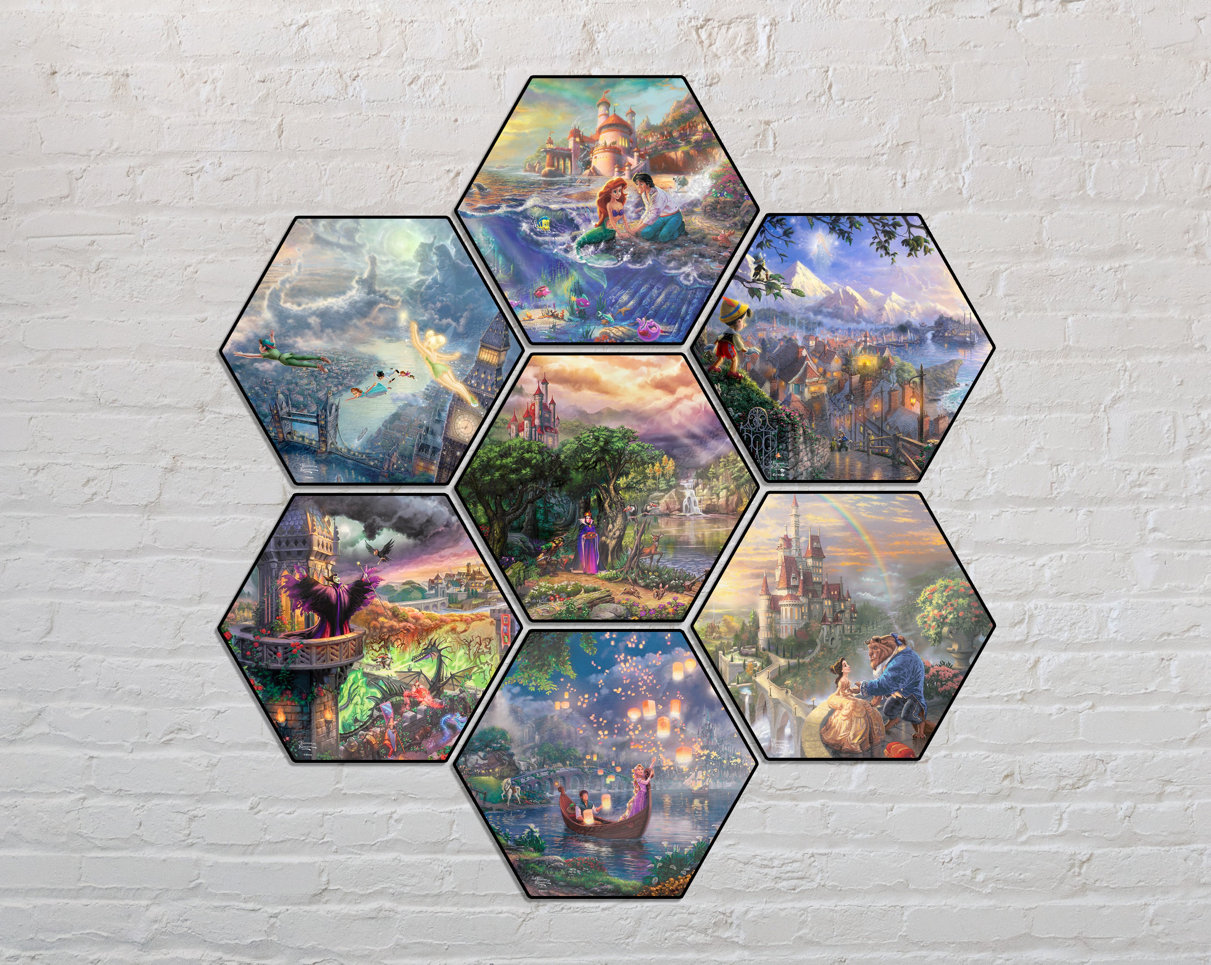 Disney (Snow White - The Evil Queen) KNEXAGON® Wood Print WPHEX5544