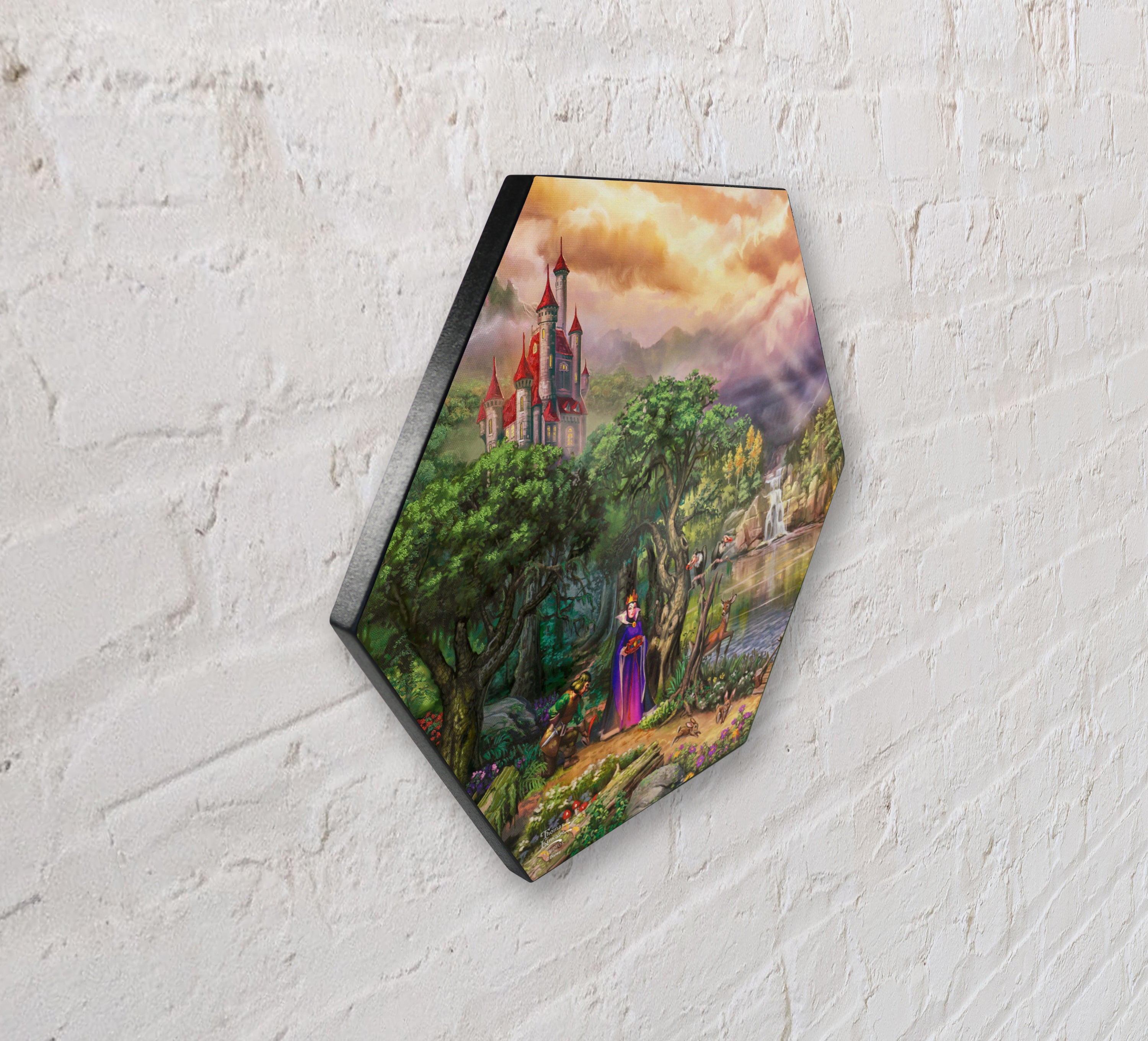 Disney (Snow White - The Evil Queen) KNEXAGON® Wood Print WPHEX5544