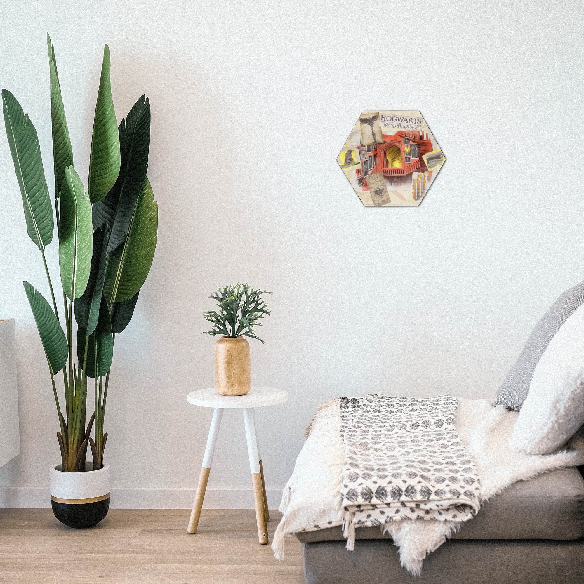 Harry Potter (Hogwarts Grand Staircase) KNEXAGON® Wood Print WPHEX5688HPPL