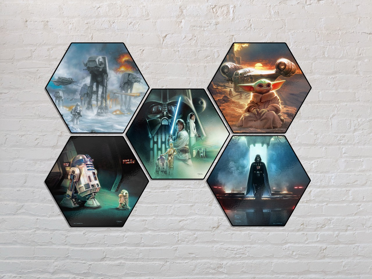 Star Wars (The Foundling's Journey by Brian Rood) KNEXAGON™ Wood Print WPHEX5837