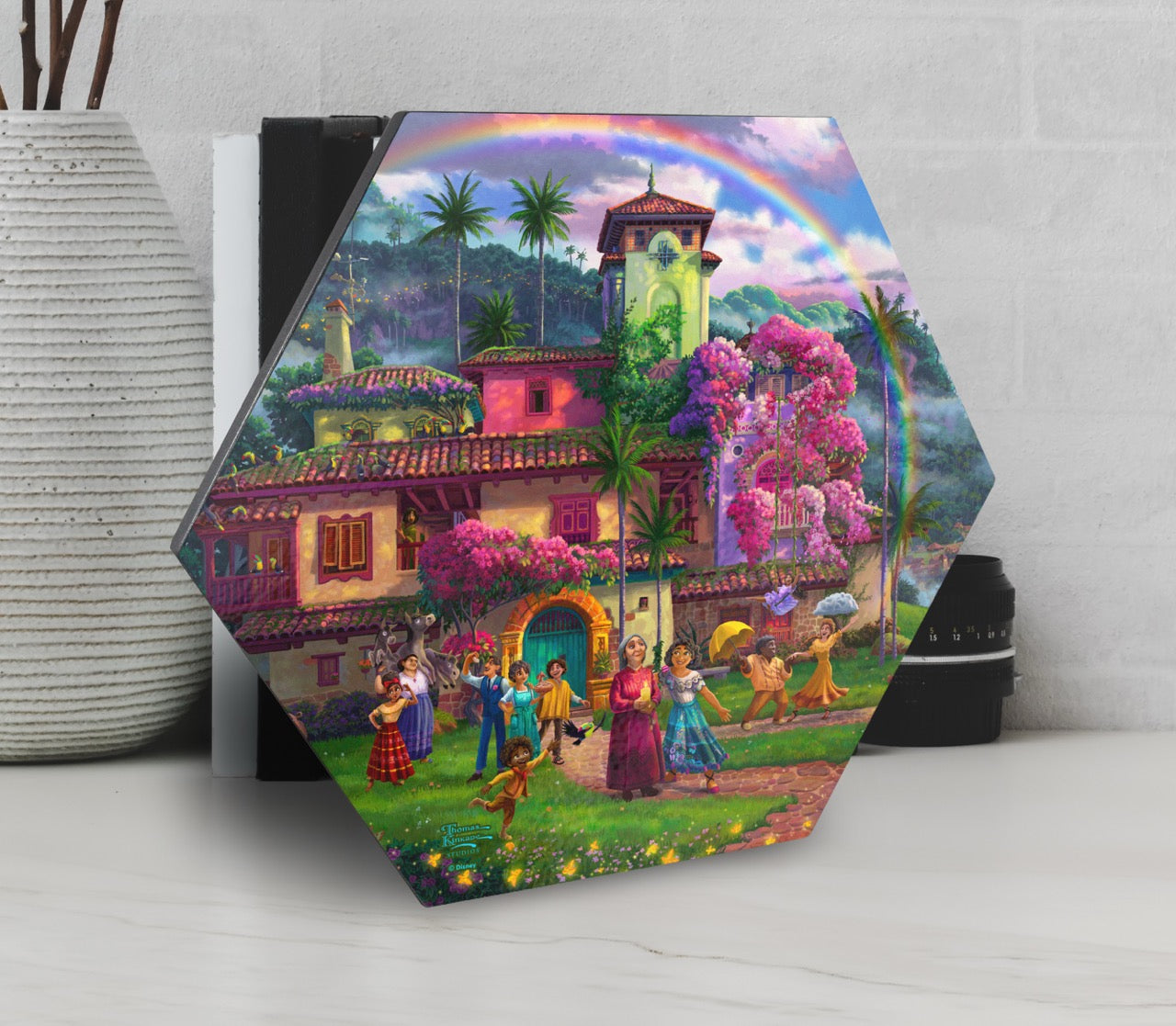 Disney (Encanto – The Miracle of Family) KNEXAGON™ Wood Print WPHEX6519