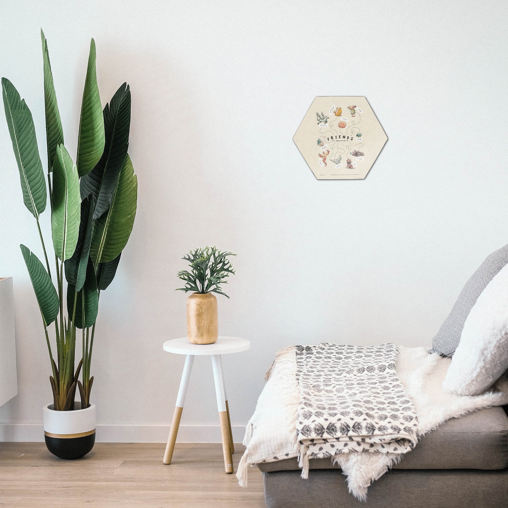 Harry Potter (Charming Vintage Friends) KNEXAGON® Wood Print WPHEX6895CHVN