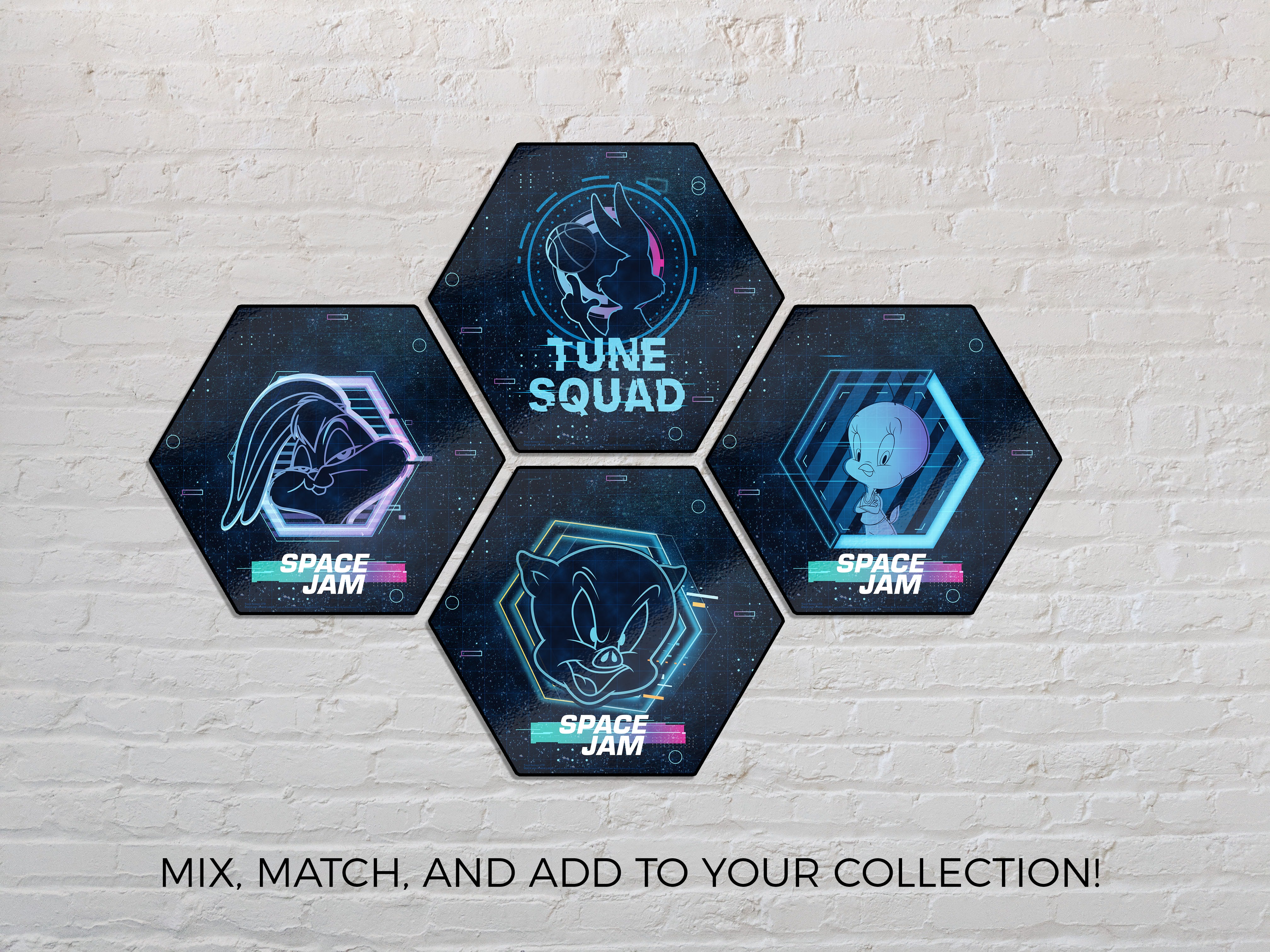 Space Jam: A New Legacy (Tune Squad- Porky Pig) KNEXAGON® Wood Print WPHEX7823SJTS