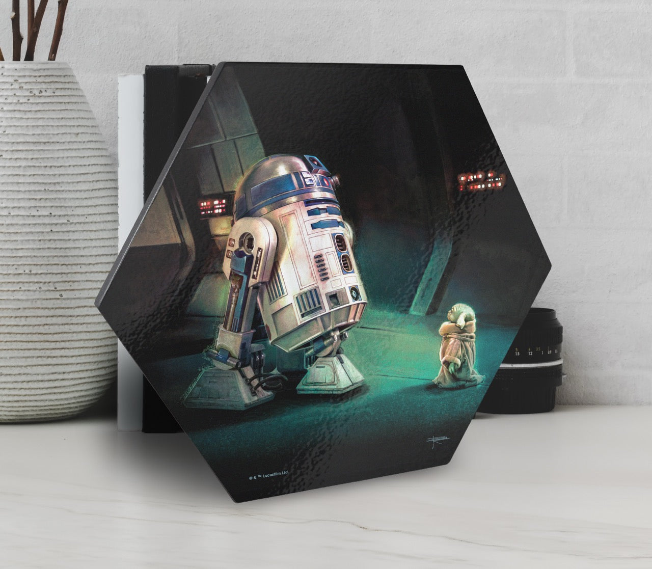 Star Wars (First Meeting by Brian Rood) KNEXAGON™ Wood Print WPHEX7827