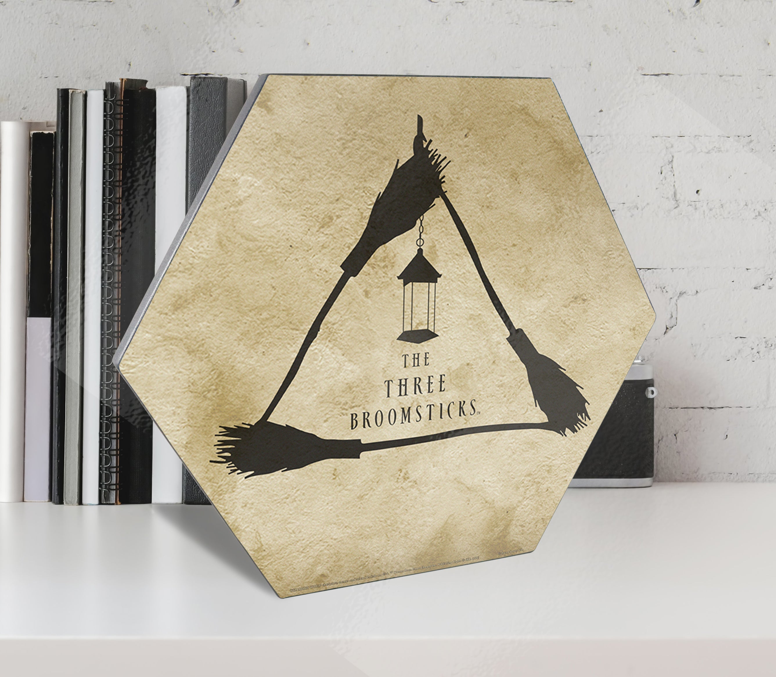 Harry Potter (The Three Broomsticks) KNEXAGON® Wood Print WPHEX7964HPPL