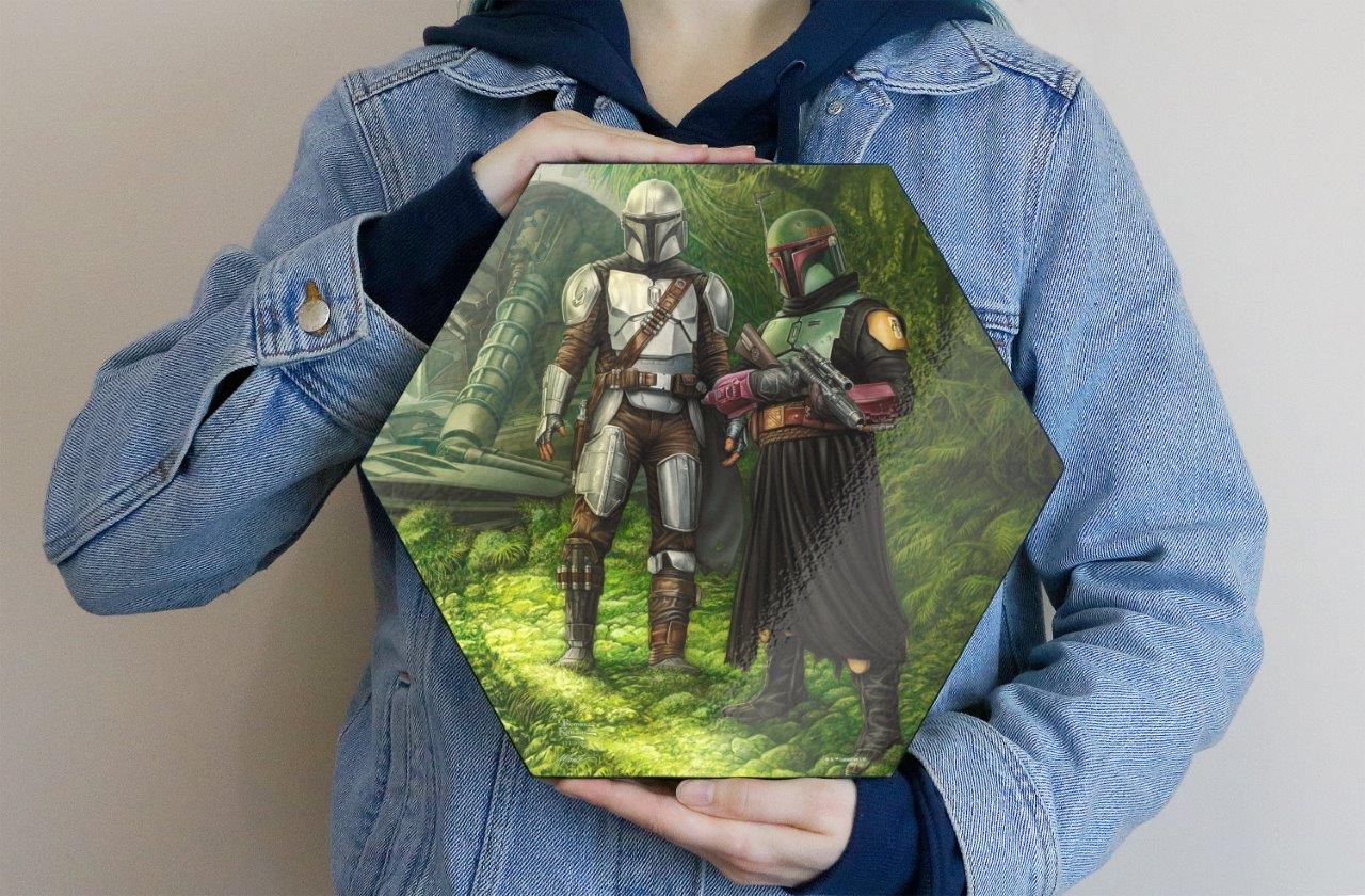 Star Wars (The Mandalorian - Brothers in Arms) KNEXAGON® Wood Print WPHEX8476