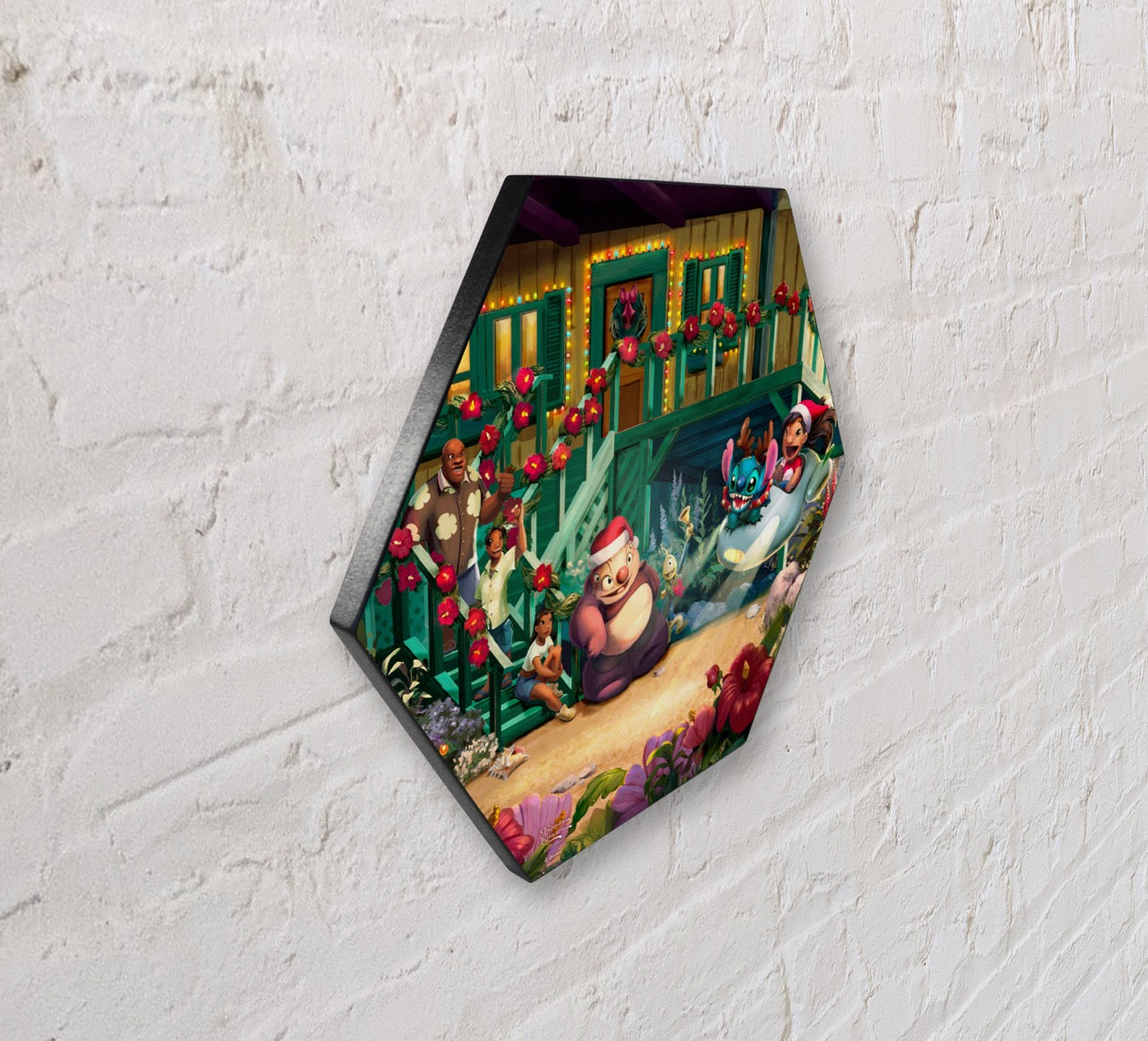 Disney (Lilo & Stitch – Aloha Christmas) KNEXAGON™ Wood Print WPHEX8530