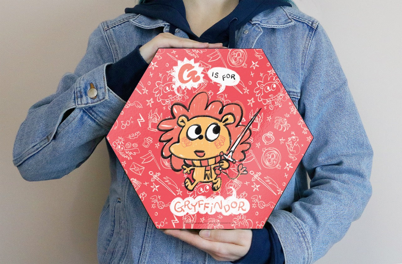 Harry Potter (G is for Gryffindor) KNEXAGON™ Wood Print WPHEX8673