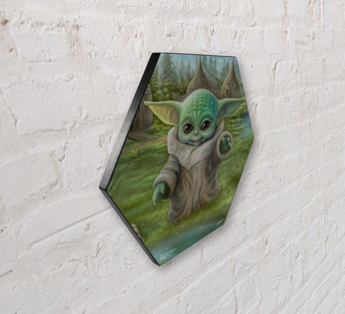 Star Wars (The Mandalorian  Childs Play) KNEXAGON® Wood Print WPHEX9589