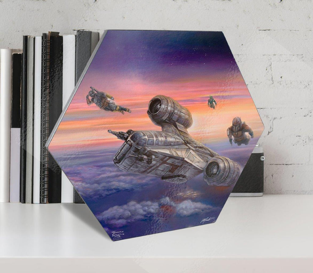 Star Wars (The Mandalorian - The Escort) KNEXAGON® Wood Print WPHEX9726