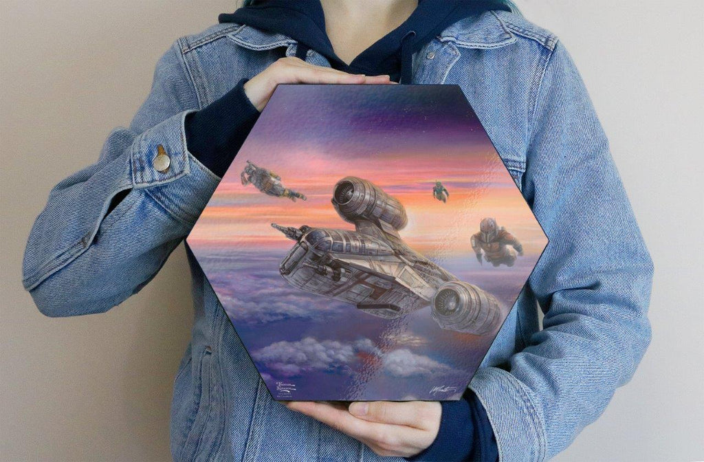 Star Wars (The Mandalorian - The Escort) KNEXAGON® Wood Print WPHEX9726