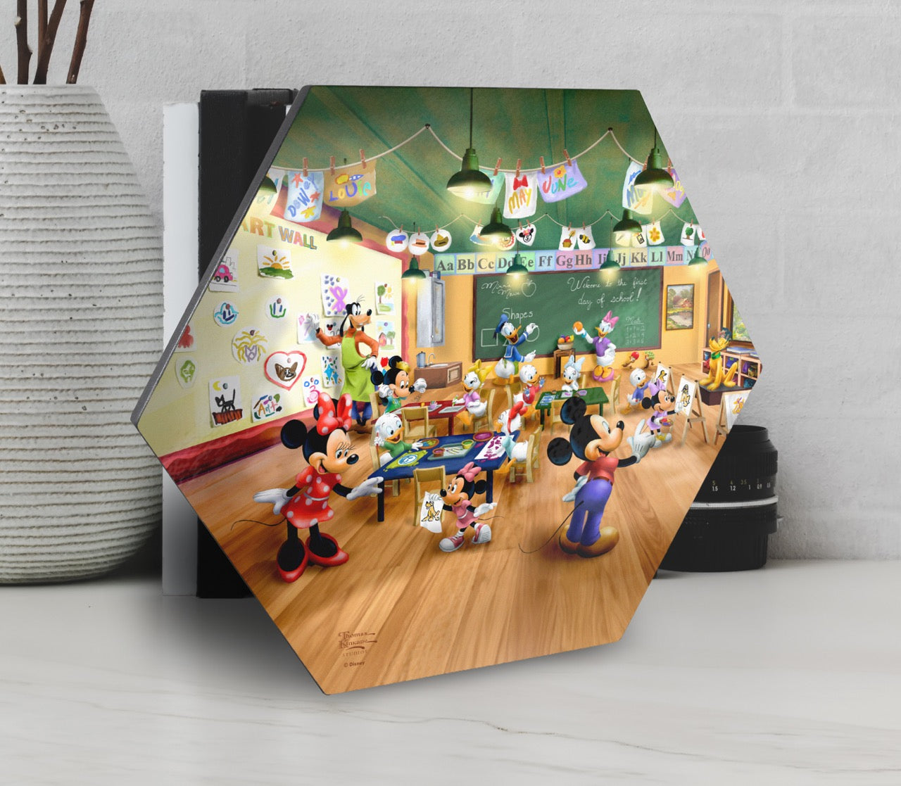 Disney (Mickey and Minnie Schoolhouse) KNEXAGON™ Wood Print WPHEX9854