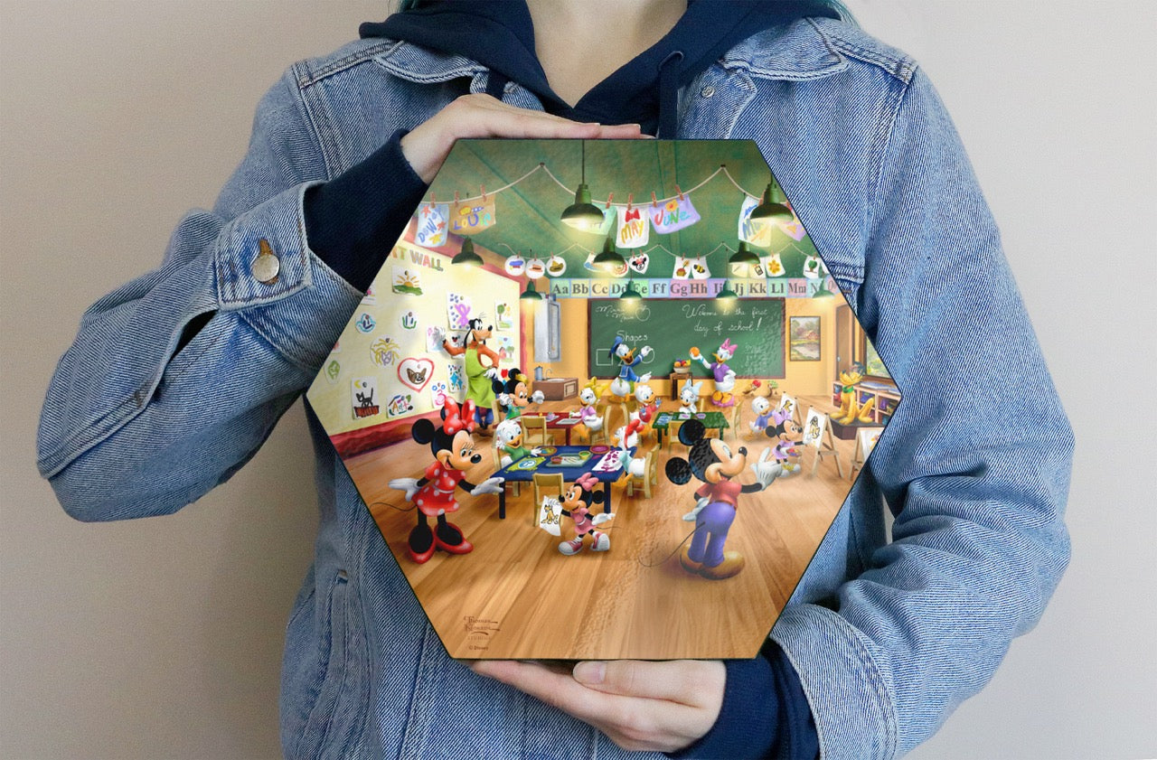 Disney (Mickey and Minnie Schoolhouse) KNEXAGON™ Wood Print WPHEX9854
