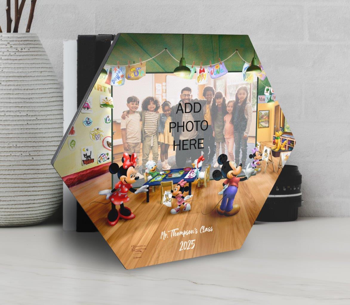 Disney (Mickey and Minnie Schoolhouse) Personalized KNEXAGON™ Wood Print WPHEXU7414
