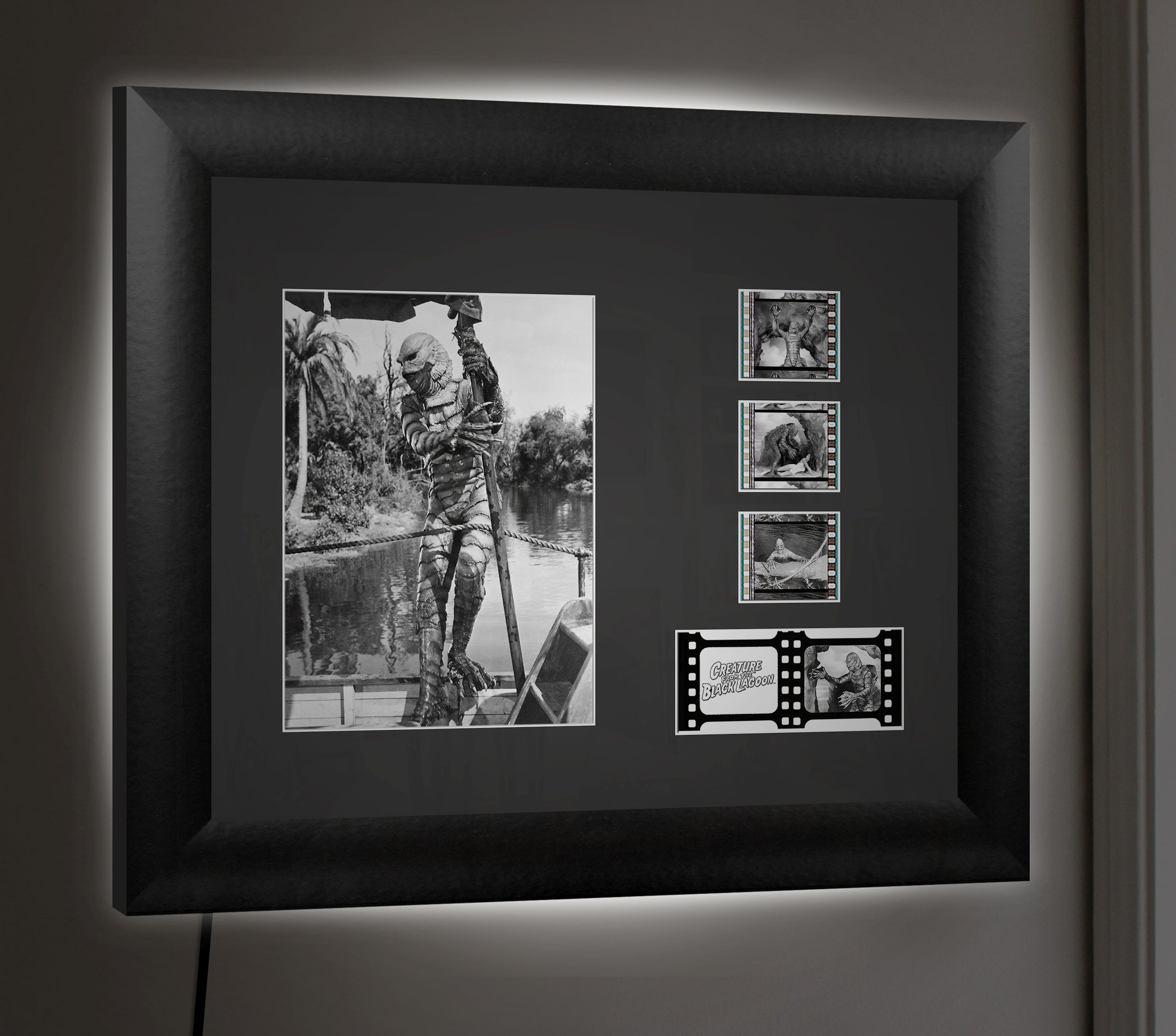 Creature from the Black Lagoon (1954) Limited Edition Double FilmCells Presentation USFC2422