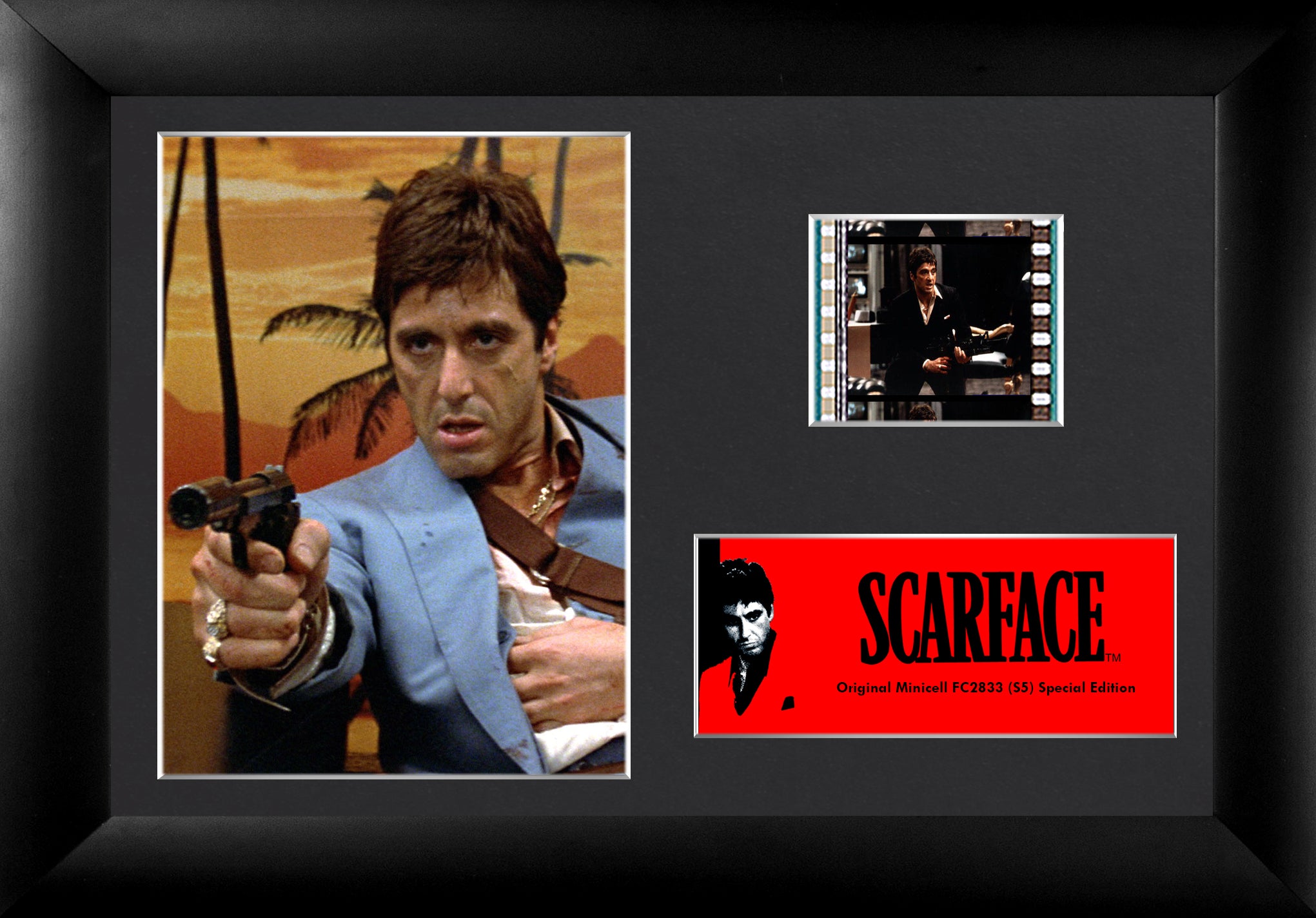 Scarface (Tony Montana Blue Suit) Minicell FilmCells Presentation with Easel Stand USFC2833