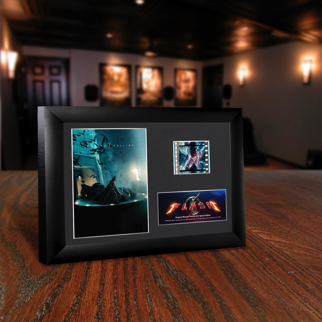 The Flash Movie (The Batcave) Minicell FilmCells Framed Desktop Presentation USFC6556