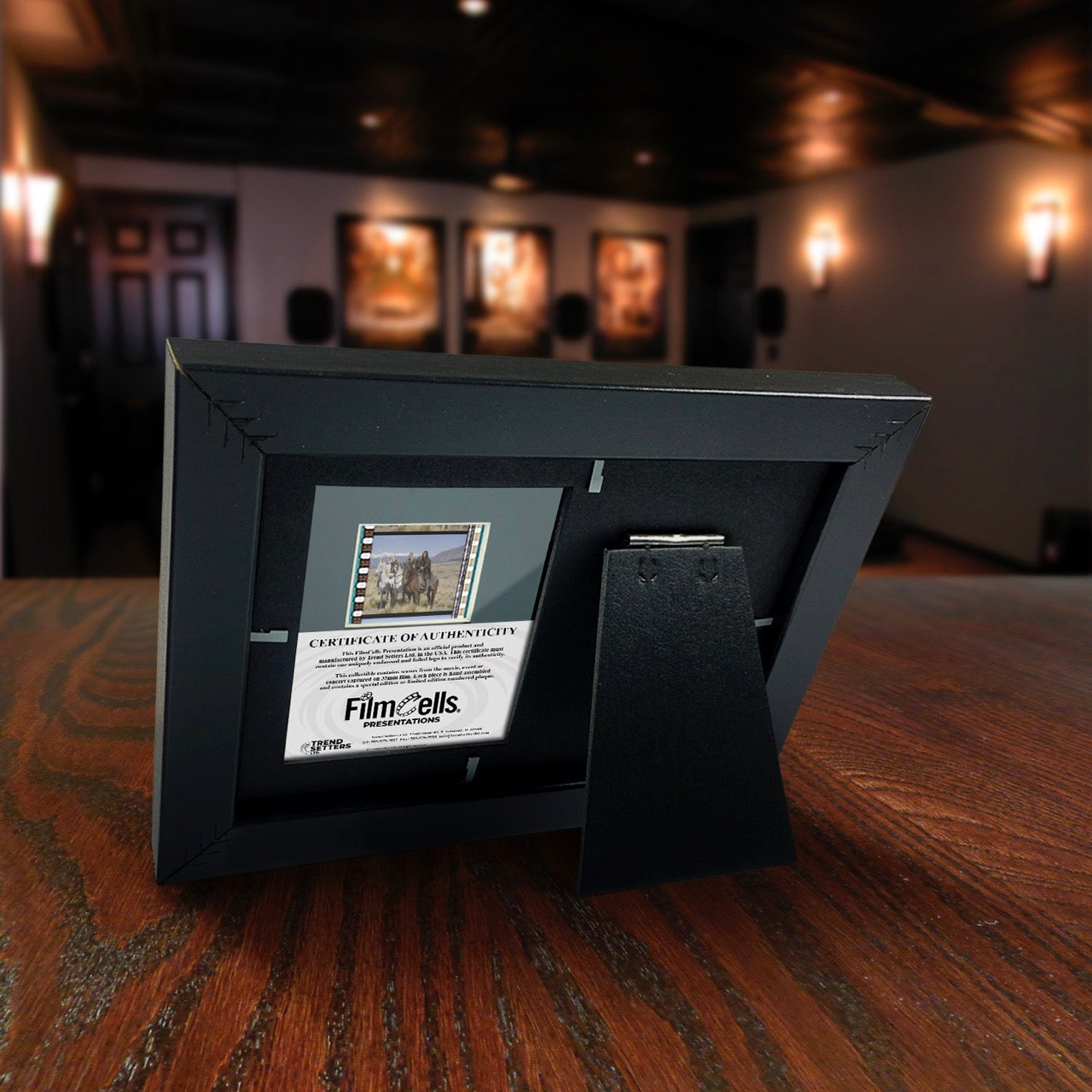 Lord of the Rings: The Two Towers (20th Anniversary) Minicell FilmCells Framed Desktop Presentation USFC6577