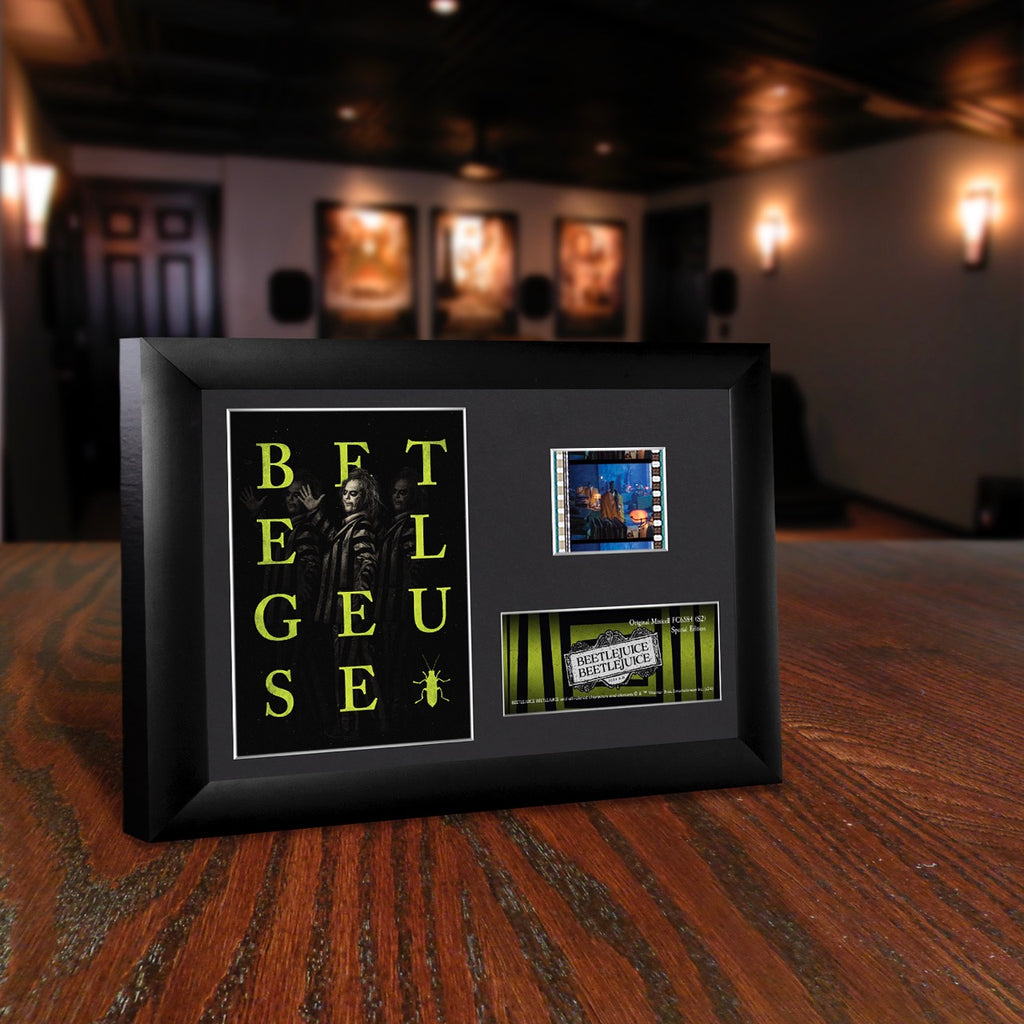 Beetlejuice Beetlejuice (S2) Minicell FilmCells Framed Desktop Presentation USFC6584