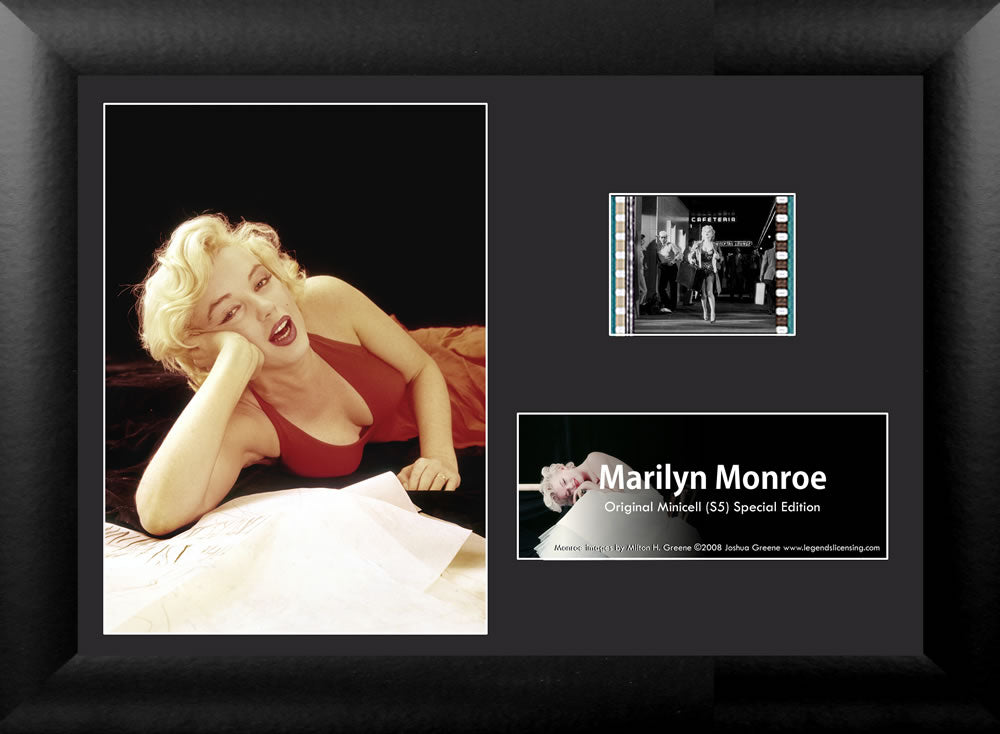 Marilyn Monroe (Red Dress) Minicell FilmCells Framed Desktop Presentation USFC5110